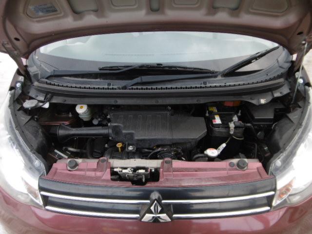 ｅＫワゴン Ｇ　４ＷＤ　プッシュスタート　シートヒーター　バックミニター　純正アルミ（16枚目）