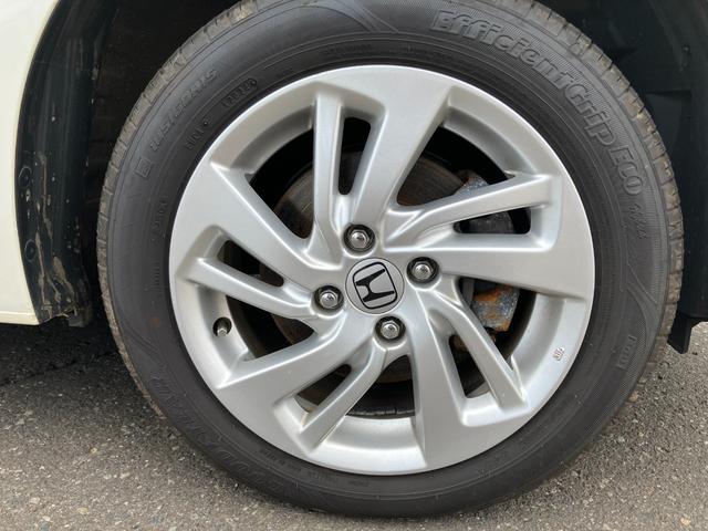 フィットハイブリッド Ｌパッケージ　４ＷＤ　純正ナビ　バックカメラ　ＬＥＤヘッドライト　プッシュスタート　スマートキー　ＥＴＣ（22枚目）