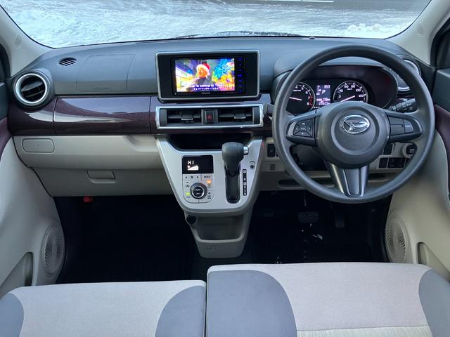 キャスト スタイルＧ　ＳＡＩＩＩ　４ＷＤ　社外ナビ　ＴＶ　パノラマモニター　ＬＥＤヘッドライト　プッシュスタート　スマートキー　ＬＥＤフォグ　スマートアシスト（5枚目）