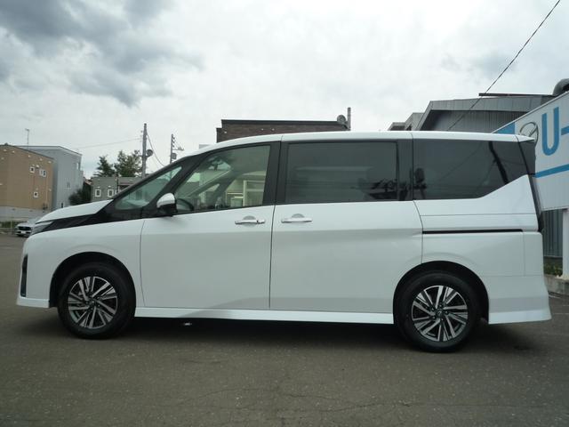セレナ ハイウェイスターＶ　４ＷＤ　ＥＴＣ　バックカメラ　ナビ　クリアランスソナー　オートクルーズコントロール　衝突被害軽減システム　両側電動スライドドア　オートマチックハイビーム　オートライト　ＬＥＤヘッドランプ　スマートキー（15枚目）