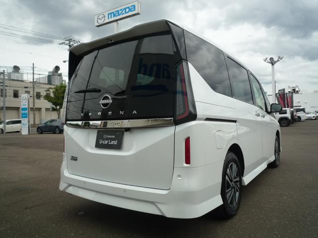 セレナ ハイウェイスターＶ　４ＷＤ　ＥＴＣ　バックカメラ　ナビ　クリアランスソナー　オートクルーズコントロール　衝突被害軽減システム　両側電動スライドドア　オートマチックハイビーム　オートライト　ＬＥＤヘッドランプ　スマートキー（17枚目）