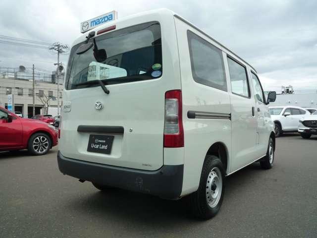 ボンゴバン ＳＴＤ　４ＷＤ　ＥＴＣ　衝突被害軽減システム　両側スライドドア　アイドリングストップ　ＭＴ　ＥＳＣ　エアコン　運転席エアバッグ　センターデフロック（15枚目）