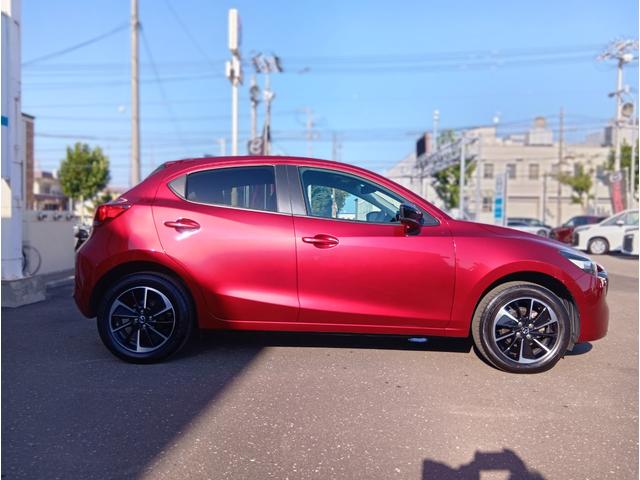 ＭＡＺＤＡ２ １５スポルト　４ＷＤ　全周囲カメラ　ＴＶ　クリアランスソナー　オートクルーズコントロール　レーンアシスト　衝突被害軽減システム　アルミホイール　ＬＥＤヘッドランプ　スマートキー　アイドリングストップ　ＡＴ（14枚目）
