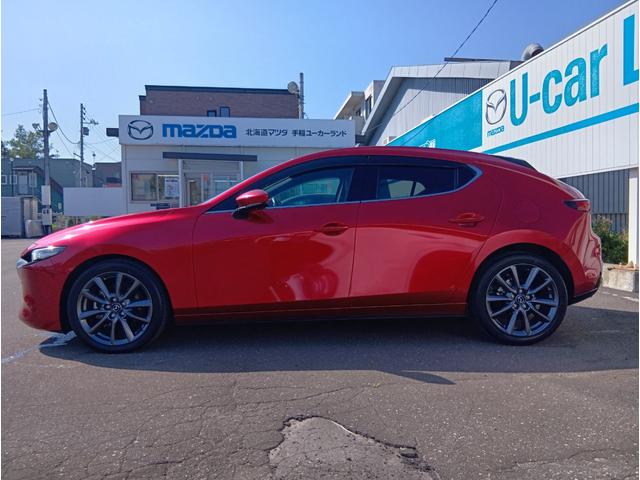 ＭＡＺＤＡ３ファストバック ２０Ｓバーガンディ　セレクション　４ＷＤ　ドライブレコーダー　ＥＴＣ　全周囲カメラ　ＴＶ　クリアランスソナー　オートクルーズコントロール　衝突被害軽減システム　アルミホイール　オートマチックハイビーム　オートライト　ＬＥＤヘッドランプ（15枚目）