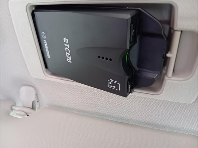 デミオ ＸＤノーブルクリムゾン　４ＷＤ　全周囲カメラ　ＴＶ　クリアランスソナー　オートクルーズコントロール　レーンアシスト　衝突被害軽減システム　アルミホイール　ＬＥＤヘッドランプ　スマートキー　アイドリングストップ　シートヒーター（9枚目）