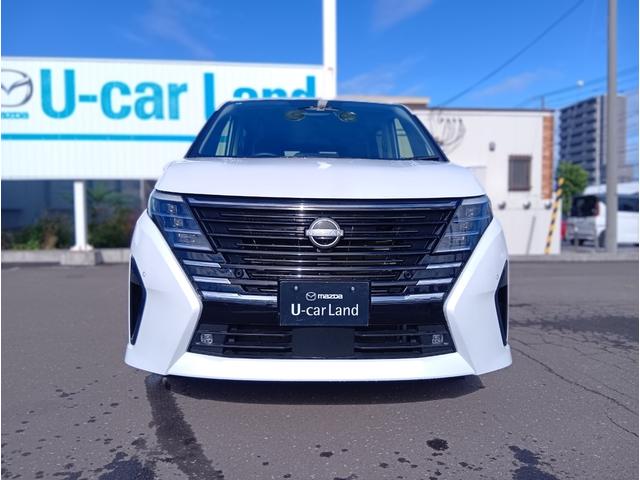 セレナ ハイウェイスターＶ　４ＷＤ　ＥＴＣ　バックカメラ　ナビ　クリアランスソナー　オートクルーズコントロール　衝突被害軽減システム　両側電動スライドドア　ＬＥＤヘッドランプ　スマートキー　アイドリングストップ　シートヒーター（12枚目）