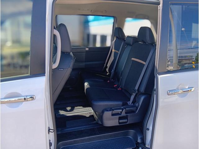 セレナ ハイウェイスターＶ　４ＷＤ　ＥＴＣ　バックカメラ　ナビ　クリアランスソナー　オートクルーズコントロール　衝突被害軽減システム　両側電動スライドドア　ＬＥＤヘッドランプ　スマートキー　アイドリングストップ　シートヒーター（25枚目）