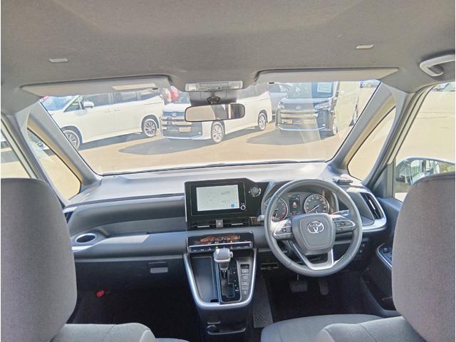 ヴォクシー S-G 4WD ETC バックカメラ ナビ TV オートクルーズコントロール レーンアシスト 衝突被害軽減システム 両側電動スライドドア オートマチックハイビーム LEDヘッドランプ スマートキー(2枚目)