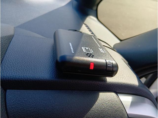 ヴォクシー S-G 4WD ETC バックカメラ ナビ TV オートクルーズコントロール レーンアシスト 衝突被害軽減システム 両側電動スライドドア オートマチックハイビーム LEDヘッドランプ スマートキー(10枚目)