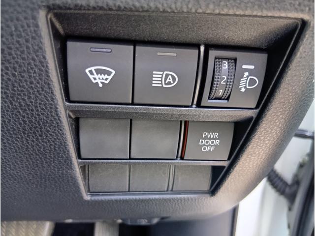 ヴォクシー S-G 4WD ETC バックカメラ ナビ TV オートクルーズコントロール レーンアシスト 衝突被害軽減システム 両側電動スライドドア オートマチックハイビーム LEDヘッドランプ スマートキー(11枚目)