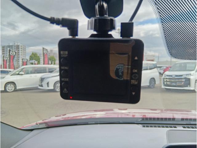 MAZDA3ファストバック XDプロアクティブ ツーリングセレクション 4WD ドライブレコーダー 全周囲カメラ ナビ TV クリアランスソナー オートクルーズコントロール レーンアシスト 衝突被害軽減システム アルミホイール オートライト LEDヘッドランプ(10枚目)