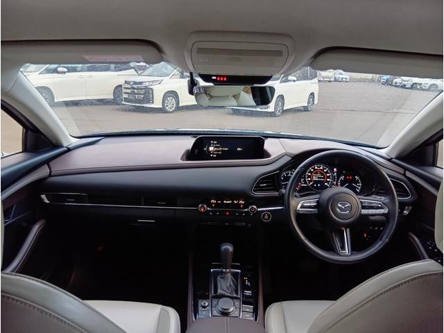 ＣＸ－３０ Ｘ　Ｌパッケージ　４ＷＤ　ドライブレコーダー　ＥＴＣ　全周囲カメラ　クリアランスソナー　オートクルーズコントロール　パワーシート　衝突被害軽減システム　ナビ　ＴＶ　オートライト　ＬＥＤヘッドランプ　アルミホイール（2枚目）