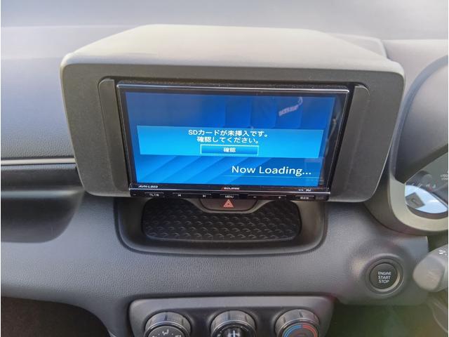 ヤリス Ｘ　４ＷＤ　ＥＴＣ　バックカメラ　ＴＶ　クリアランスソナー　オートクルーズコントロール　レーンアシスト　衝突被害軽減システム　オートマチックハイビーム　オートライト　スマートキー　ＣＶＴ　盗難防止システム（6枚目）