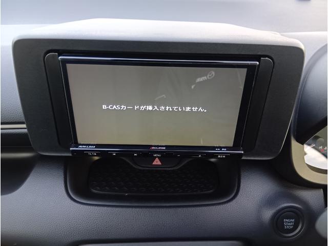 ヤリス Ｘ　４ＷＤ　ＥＴＣ　バックカメラ　ＴＶ　クリアランスソナー　オートクルーズコントロール　レーンアシスト　衝突被害軽減システム　オートマチックハイビーム　スマートキー　ＣＶＴ　盗難防止システム（29枚目）