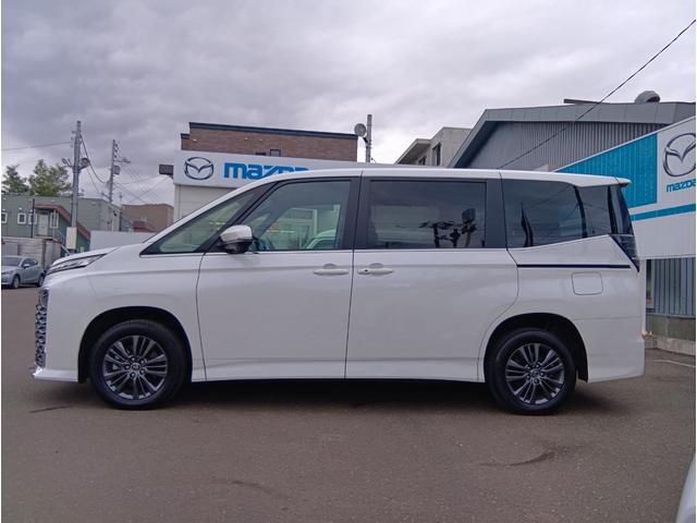 ヴォクシー S-Z 4WD ETC バックカメラ TV クリアランスソナー オートクルーズコントロール レーンアシスト 衝突被害軽減システム 両側電動スライドドア オートマチックハイビーム オートライト(13枚目)