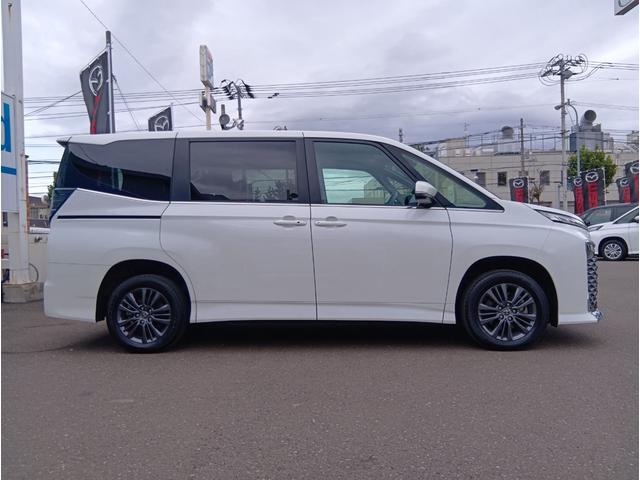 ヴォクシー S-Z 4WD ETC バックカメラ TV クリアランスソナー オートクルーズコントロール レーンアシスト 衝突被害軽減システム 両側電動スライドドア オートマチックハイビーム オートライト(14枚目)