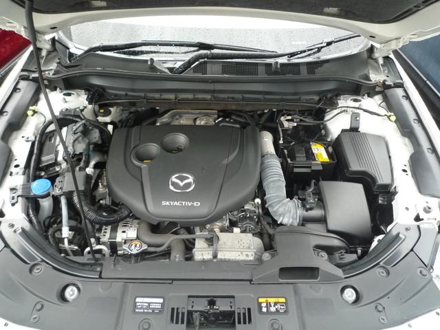 ＣＸ－８ ＸＤ　エクスクルーシブモード　４ＷＤ　ドライブレコーダー　全周囲カメラ　クリアランスソナー　オートクルーズコントロール　レーンアシスト　パワーシート　衝突被害軽減システム　サンルーフ　ナビ　ＴＶ　ＬＥＤヘッドランプ（18枚目）