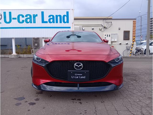 ＭＡＺＤＡ３ファストバック １５Ｓツーリング　４ＷＤ　全周囲カメラ　ナビ　クリアランスソナー　オートクルーズコントロール　衝突被害軽減システム　アルミホイール　オートマチックハイビーム　オートライト　ＬＥＤヘッドランプ　スマートキー（12枚目）