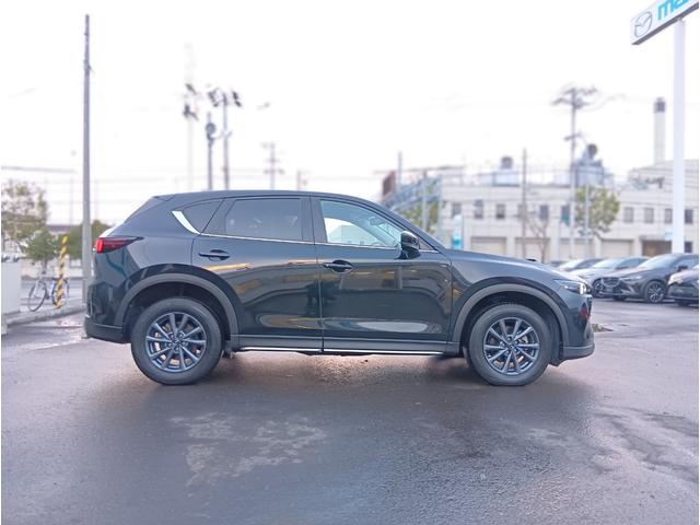ＣＸ－５ ＸＤ　フィールドジャーニー　４ＷＤ　ドライブレコーダー　ＥＴＣ　全周囲カメラ　クリアランスソナー　オートクルーズコントロール　レーンアシスト　パワーシート　衝突被害軽減システム　ＴＶ　オートライト　ＬＥＤヘッドランプ（13枚目）