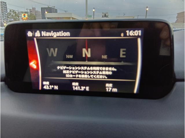 ＣＸ－８ ＸＤ　Ｌパッケージ　４ＷＤ　ＥＴＣ　全周囲カメラ　クリアランスソナー　オートクルーズコントロール　レーンアシスト　衝突被害軽減システム　ＴＶ　オートライト　ＬＥＤヘッドランプ　電動リアゲート　アルミホイール　スマートキー（4枚目）