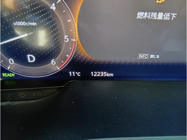 ＣＸ－６０ ＸＤ－ハイブリッド　プレミアムモダン　４ＷＤ　ＥＴＣ　全周囲カメラ　クリアランスソナー　オートクルーズコントロール　パワーシート　衝突被害軽減システム　サンルーフ　ナビ　ＴＶ　ＬＥＤヘッドランプ　電動リアゲート　スマートキー　ＡＴ（25枚目）