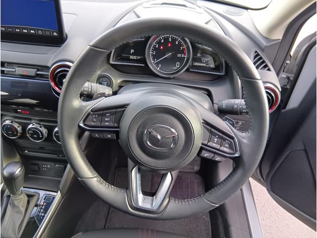 ＭＡＺＤＡ２ １５スポルト　４ＷＤ　ドライブレコーダー　全周囲カメラ　ＴＶ　クリアランスソナー　オートクルーズコントロール　レーンアシスト　衝突被害軽減システム　アルミホイール　オートライト　ＬＥＤヘッドランプ　スマートキー（3枚目）