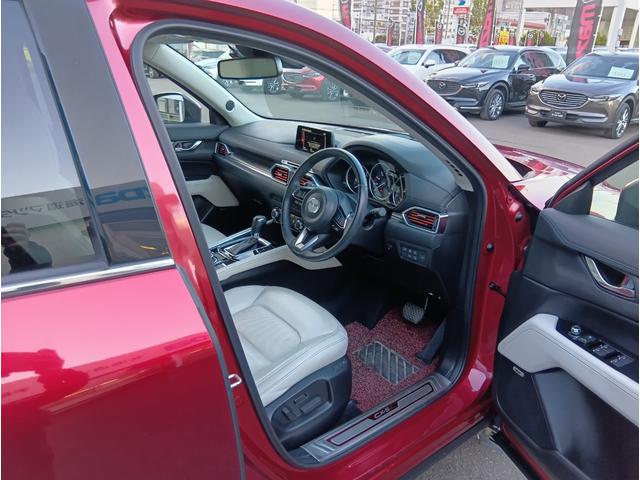 ＣＸ－５ ＸＤ　Ｌパッケージ　４ＷＤ　ドライブレコーダー　全周囲カメラ　クリアランスソナー　オートクルーズコントロール　レーンアシスト　パワーシート　衝突被害軽減システム　ＴＶ　オートライト　ＬＥＤヘッドランプ　電動リアゲート（26枚目）