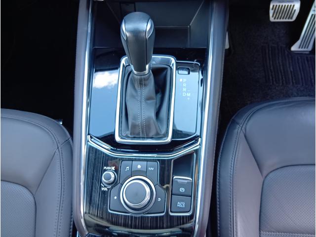 ＣＸ－５ ＸＤ　エクスクルーシブモード　４ＷＤ　ドライブレコーダー　全周囲カメラ　クリアランスソナー　オートクルーズコントロール　レーンアシスト　パワーシート　衝突被害軽減システム　ナビ　ＴＶ　オートライト　ＬＥＤヘッドランプ（12枚目）