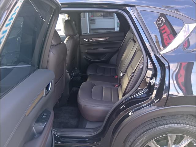 ＣＸ－５ ＸＤ　エクスクルーシブモード　４ＷＤ　ドライブレコーダー　全周囲カメラ　クリアランスソナー　オートクルーズコントロール　レーンアシスト　パワーシート　衝突被害軽減システム　ナビ　ＴＶ　オートライト　ＬＥＤヘッドランプ（30枚目）