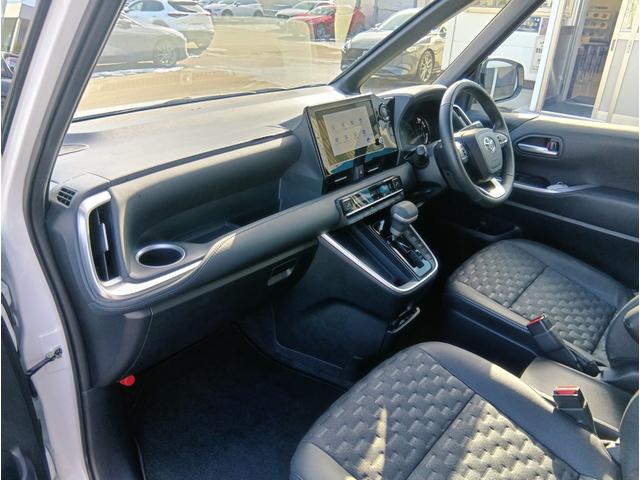 ヴォクシー S-Z 4WD ETC バックカメラ TV オートクルーズコントロール 衝突被害軽減システム 両側電動スライドドア オートマチックハイビーム オートライト LEDヘッドランプ スマートキー シートヒーター(26枚目)