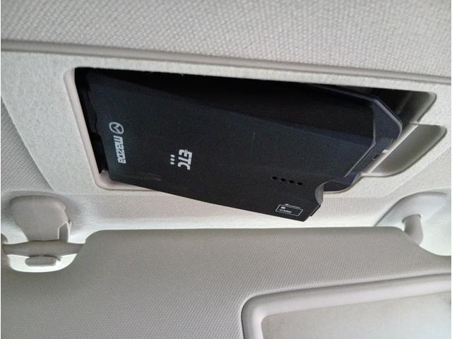 デミオ １５Ｓツーリング　４ＷＤ　ＥＴＣ　全周囲カメラ　ＴＶ　クリアランスソナー　オートクルーズコントロール　レーンアシスト　衝突被害軽減システム　アルミホイール　オートライト　ＬＥＤヘッドランプ　スマートキー（8枚目）