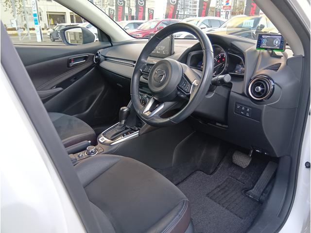 デミオ １５Ｓツーリング　４ＷＤ　ＥＴＣ　全周囲カメラ　ＴＶ　クリアランスソナー　オートクルーズコントロール　レーンアシスト　衝突被害軽減システム　アルミホイール　オートライト　ＬＥＤヘッドランプ　スマートキー（25枚目）