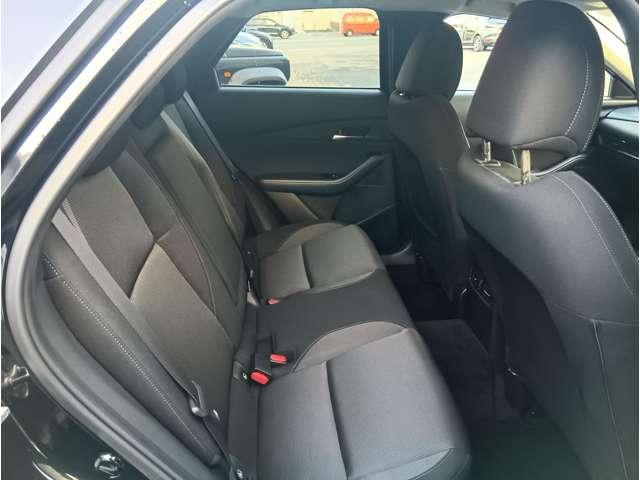 ＣＸ－３０ ＸＤ　プロアクティブ　ツーリングセレクション　４ＷＤ　全周囲カメラ　クリアランスソナー　オートクルーズコントロール　パワーシート　衝突被害軽減システム　ナビ　ＴＶ　オートライト　ＬＥＤヘッドランプ　電動リアゲート　アルミホイール　スマートキー（11枚目）