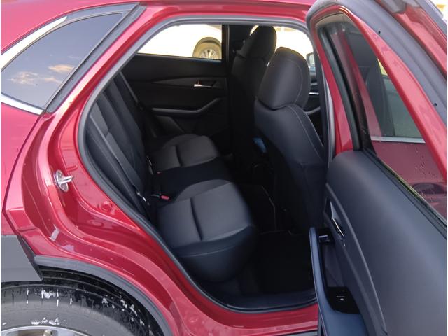 ＣＸ－３０ ２０Ｓ　プロアクティブ　ツーリングセレクション　４ＷＤ　ＥＴＣ　全周囲カメラ　クリアランスソナー　オートクルーズコントロール　パワーシート　衝突被害軽減システム　ナビ　ＴＶ　オートマチックハイビーム　オートライト　ＬＥＤヘッドランプ　アルミホイール（26枚目）