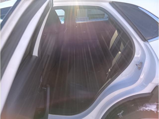 ＣＸ－３０ ２０Ｓ　Ｌパッケージ　４ＷＤ　ＥＴＣ　全周囲カメラ　クリアランスソナー　オートクルーズコントロール　パワーシート　衝突被害軽減システム　ナビ　ＴＶ　オートライト　ＬＥＤヘッドランプ　電動リアゲート　アルミホイール（24枚目）