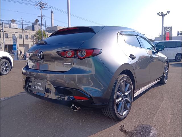 ＭＡＺＤＡ３ファストバック １５Ｓツーリング　４ＷＤ　全周囲カメラ　ナビ　ＴＶ　クリアランスソナー　オートクルーズコントロール　衝突被害軽減システム　アルミホイール　オートライト　ＬＥＤヘッドランプ　スマートキー　アイドリングストップ　ＡＴ（15枚目）