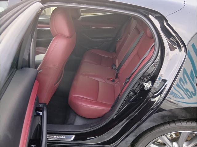 ＭＡＺＤＡ３ファストバック ＸＤバーガンディ　セレクション　４ＷＤ　ドライブレコーダー　ＥＴＣ　全周囲カメラ　ナビ　ＴＶ　クリアランスソナー　オートクルーズコントロール　レーンアシスト　衝突被害軽減システム　アルミホイール　ＬＥＤヘッドランプ　パワーシート（25枚目）