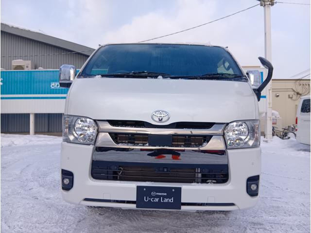 ハイエースバン スーパーGL ダークプライムII 4WD バックカメラ レーンアシスト 衝突被害軽減システム 両側電動スライドドア オートマチックハイビーム スマートキー 電動格納ミラー 後席モニター AT エアコン パワーウィンドウ(10枚目)