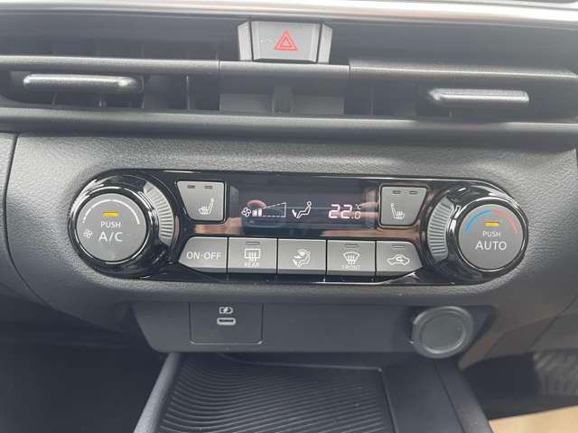 ノート 1.2 X FOUR 4WD 社有車アップ 純正ナビ アラウンドビュー エアB PW インテリジェントキ- 禁煙車 寒冷地仕様 4WD LEDヘッドランプ ワンオーナー バックカメラ ABS オートエアコン サイドエアバッグ 元試乗車 メモリーナビ ナビ&TV ワンセグ(14枚目)