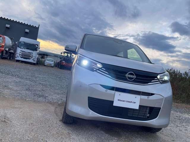 デイズ ６６０　Ｘ　４ＷＤ　ナビ　衝突軽減ブレーキ　踏み間違い防止装　ブレーキサポート　ＬＥＤヘッド　サイドカメラ　インテリジェントアラウンドビューモニター　ＬＤＷ　エアコン　インテリジェントキー　禁煙車　フルタイム４ＷＤ　１オーナー　エアバッグ　寒冷地仕様　キーフリー（17枚目）