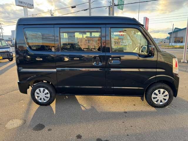 クリッパーバン ６６０　ＧＸターボ　ハイルーフ　４ＷＤ　キーレス　フルオートエアコン　４ＷＤ（10枚目）