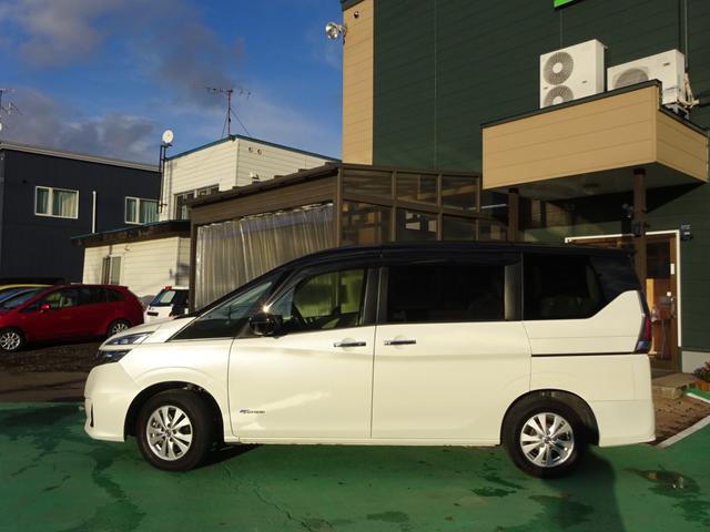 セレナ Ｇ　ナビＴＶ　アラウンドビューモニター　エマージェンシーブレーキ　両側パワースライドドア　ＥＴＣ　クルーズコントロール　パーキングアシスト　ドライブレコーダー　ＬＥＤオートライト　フォグ　ＵＳＢ電源（2枚目）