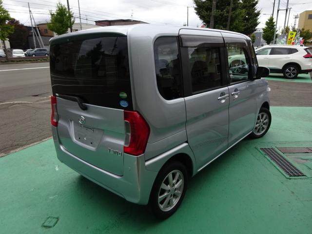 タント ＸリミテッドＳＡＩＩＩ　４ＷＤ　両側パワースライドドア　ＬＥＤオートライト　衝突軽減ブレーキ　シートヒーター　ミラーヒーター　フォグ　プッシュスタート　スマートキー　アイドリングストップ　横滑り防止装置　車線逸脱警報装置（5枚目）