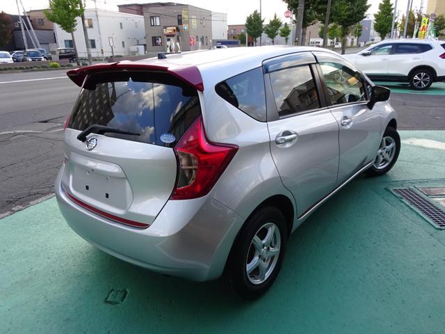 ノート Ｘ　ＦＯＵＲ　ナビＴＶ　エマージェンシーブレーキ　ドライブレコーダー　ＥＴＣ　車線逸脱警報装置　横滑り防止装置　ドアミラーウインカー　プッシュスタート　スマートキー　切替式４ＷＤ（5枚目）