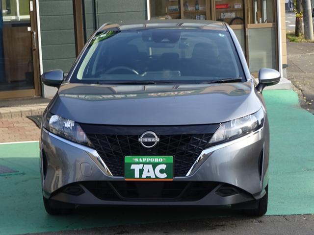 ノート X FOUR エマージェンシーブレーキ ナビ バックカメラ ETC ミラーヒーター シートヒーター ステアリングヒーター USB電源 ドライブレコーダー 革巻きステアリング 車線逸脱警報装置 オートライト(8枚目)