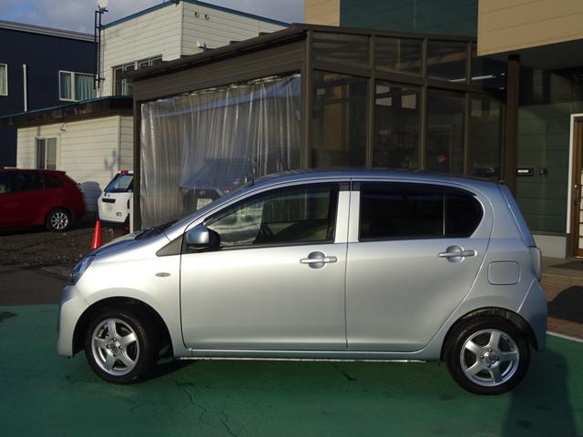 ピクシスエポック Xf SA 4WD スマートアシスト エコアイドル ナビTV ミラーヒーター ドライブレコーダー フォグランプ 横滑り防止装置(2枚目)