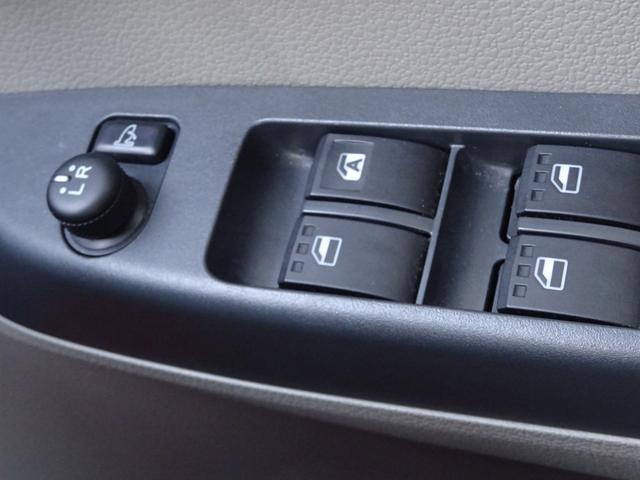 ピクシスエポック Xf SA 4WD スマートアシスト エコアイドル ナビTV ミラーヒーター ドライブレコーダー フォグランプ 横滑り防止装置(16枚目)