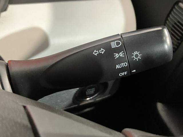 スペーシア ハイブリッドＧ　４ＷＤ　運転席シートヒーター　アイドリングストップ　社外オーディオ　ライトレベライザー　スマートキー　パワーモード　電動格納ミラー　ＡＢＳ　Ｗエアバック（29枚目）