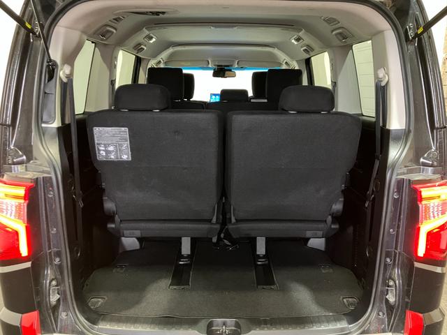 デリカＤ：５ Ｐ　４ＷＤ　ＥＴＣ　全方位カメラ　ＡＣ１００Ｖ電源　社外ナビ　フルセグＴＶ　Ｂｌｕｅｔｏｏｔｈ接続　衝突軽減ブレーキ　レーンキープアシスト　両側パワースライドドア　パワーバックドア（54枚目）