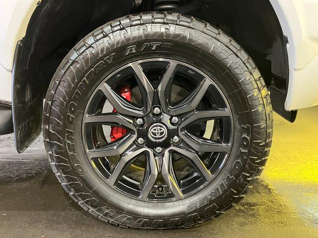 ハイラックス Ｚ　ＧＲスポーツ　４ＷＤ　全方位カメラ　純正ディスプレイオーディオ　ナビ対応　コーナーセンサー　前後ドライブレコーダー　衝突軽減ブレーキ　寒冷地仕様　パドルシフト　クルーズコントロール（24枚目）